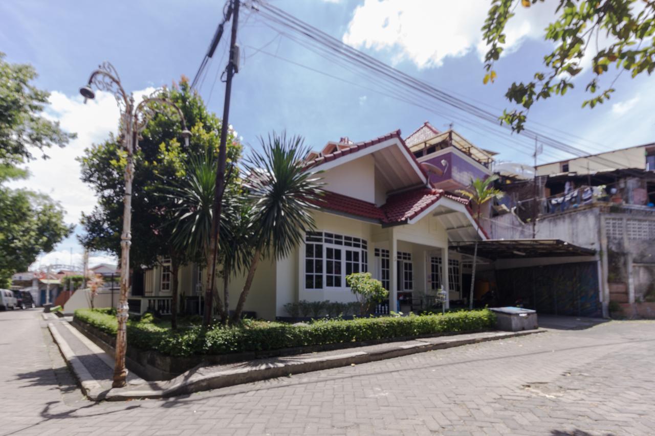 Pele Guesthouse Bandung Luaran gambar