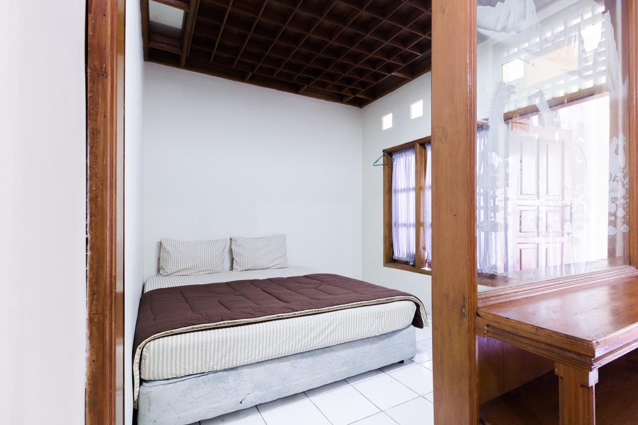 Pele Guesthouse Bandung Luaran gambar